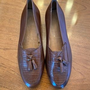 YSL Saint Laurent Tassel Shoes Brown